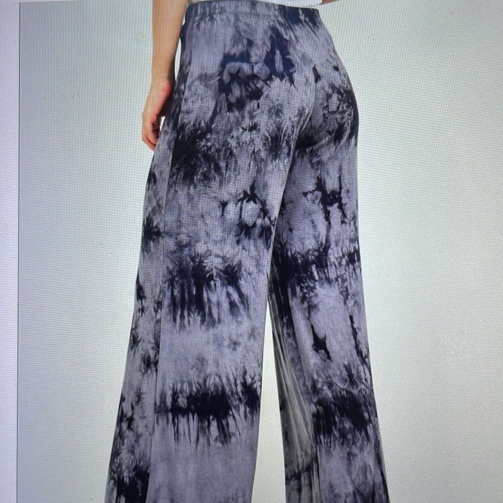 Only !1 l left 🔥🌹 Charcoal Tie Dye wide legs 🔥 - Picture 2 of 2